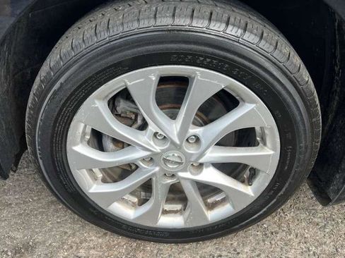 Used 2018 Nissan Sentra SV image 12