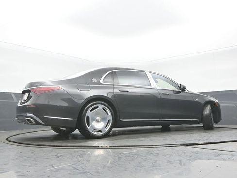 Used 2023 Mercedes-Benz Maybach S 680 Maybach S 680 w/ Manufaktur Leather Package image 34