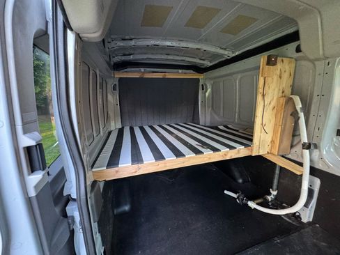 Used 2023 Ford Transit 250 Medium Roof AWD image 19