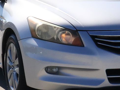 Used 2012 Honda Accord EX-L image 7