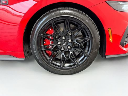 Used 2024 Ford Mustang GT Premium w/ GT Performance Package RWD image 35