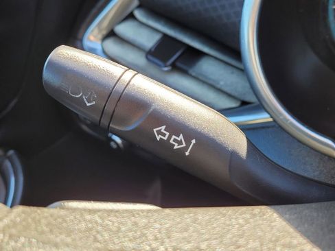 Used 2017 Chevrolet Malibu LT w/ Sport Package image 30