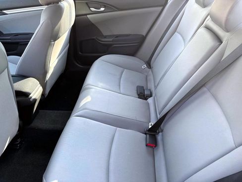 Used 2016 Honda Civic EX image 7