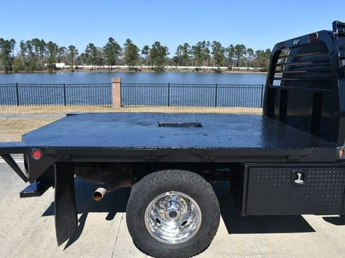 Used 2022 Ford F350 XL w/ Power Equipment Group image 4