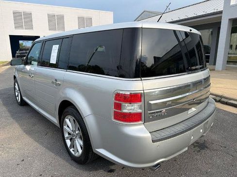 Certified 2019 Ford Flex Limited FWD image 3