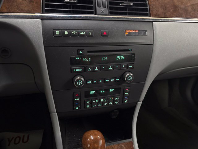 Used 2005 Buick LaCrosse CXL w/ Gold Convenience Package FWD image 30