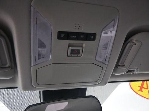 Used 2024 Toyota RAV4 XLE image 38