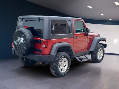 Used 2011 Jeep Wrangler Rubicon w/ PWR Convenience Group AWD/4WD image 5