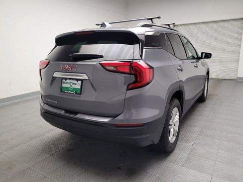 Used 2018 GMC Terrain SLE w/ Driver Convenience Package image 7