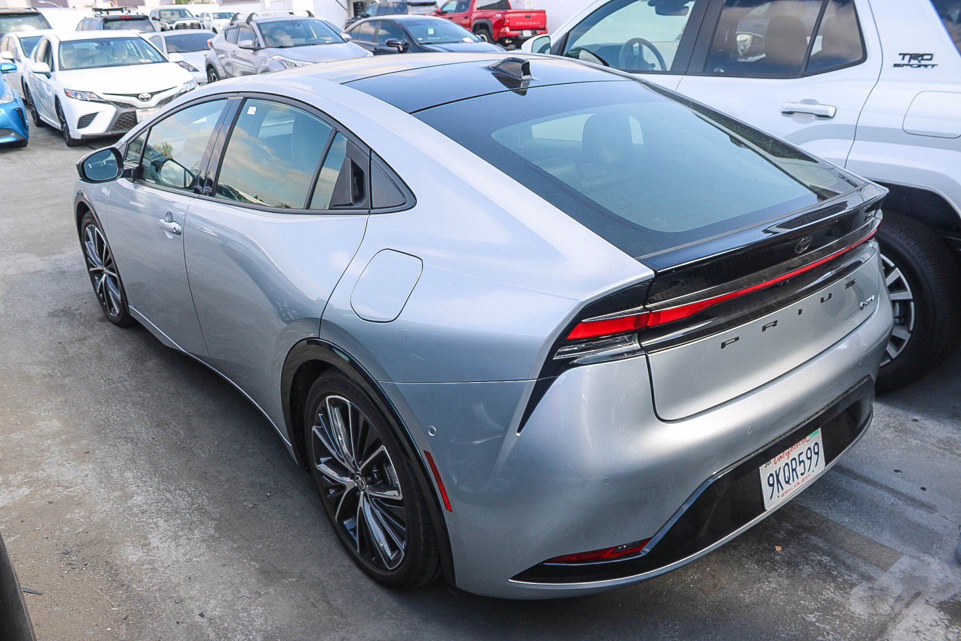 Used 2024 Toyota Prius Limited w/ Limited Premium Package FWD image 12
