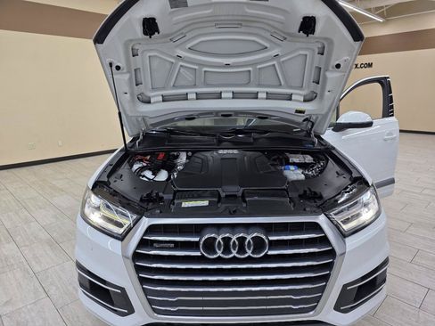 Used 2017 Audi Q7 3.0T Premium AWD/4WD image 45