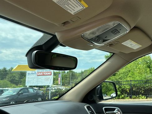 Used 2019 Jeep Grand Cherokee Limited AWD/4WD image 23