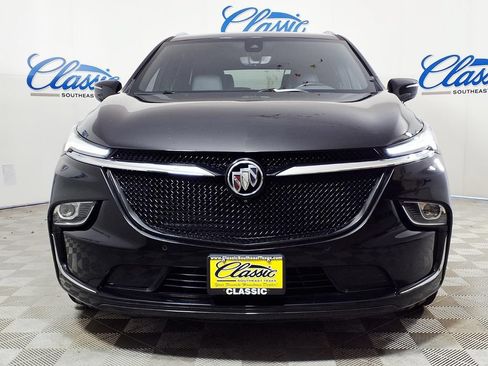 Used 2022 Buick Enclave Essence w/ Sport Touring Edition FWD image 3