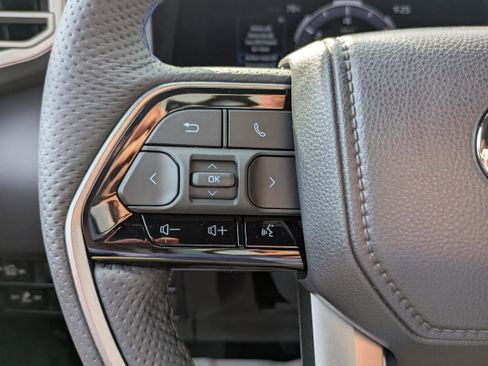New 2026 Toyota Tundra Platinum AWD/4WD image 24