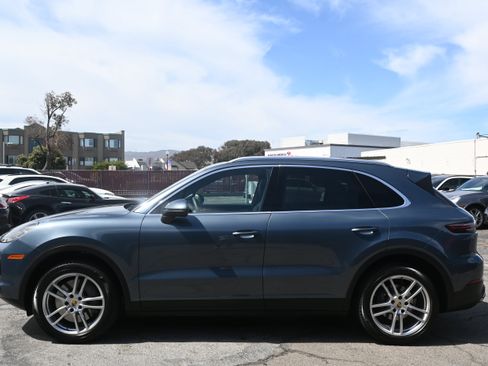 Used 2019 Porsche Cayenne S AWD/4WD image 8