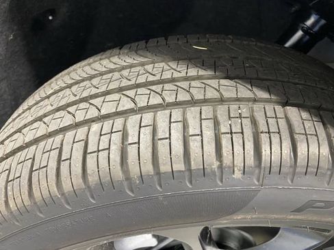 New 2026 Chrysler Pacifica Limited w/ S Appearance Package image 43