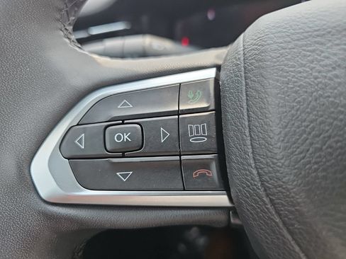Certified 2023 Jeep Compass High Altitude AWD/4WD image 35