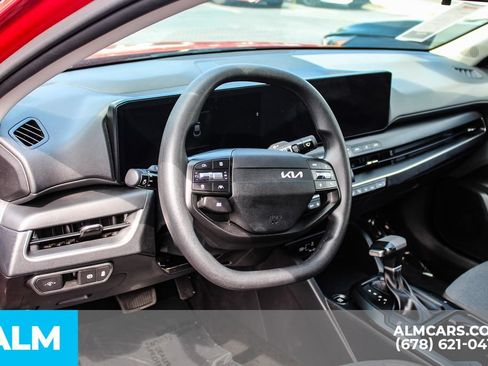 Used 2025 Kia K4 FWD image 31