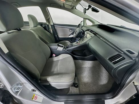 Used 2012 Toyota Prius Two FWD image 27