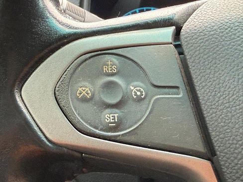 Used 2018 Chevrolet Colorado Z71 w/ Z71 Midnight Edition image 13