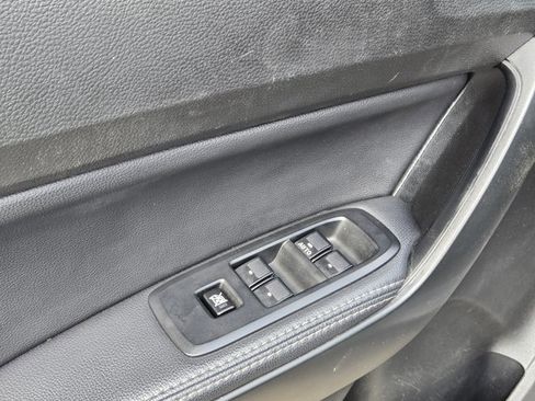 Used 2022 Ford Ranger Lariat w/ Tremor Off-Road Package AWD/4WD image 13