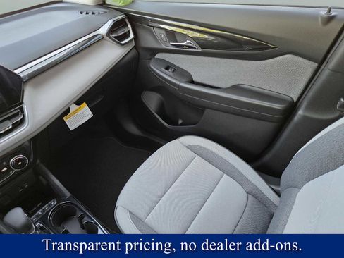 New 2026 Chevrolet TrailBlazer LT w/ Convenience Package FWD image 14