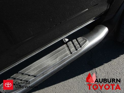 Certified 2018 Toyota 4Runner TRD Off-Road Premium image 3