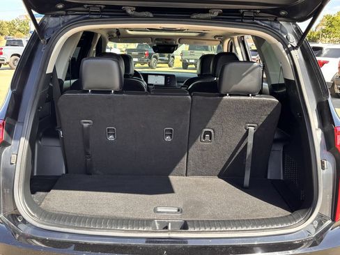 Used 2023 Kia Telluride S w/ S Sunroof Package FWD image 25