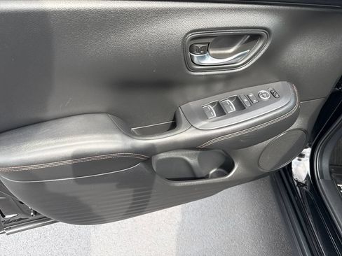 Certified 2024 Honda HR-V Sport image 9