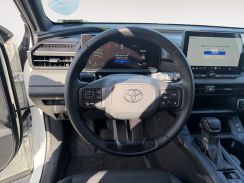 New 2026 Toyota RAV4 SE image 12