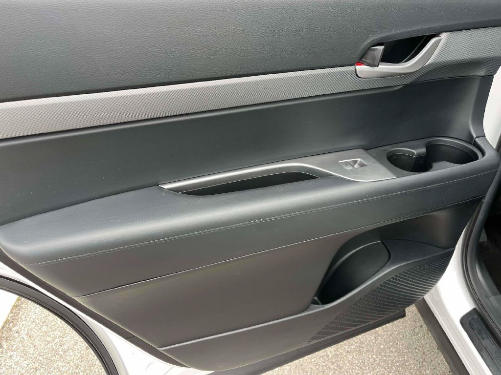 Used 2025 Hyundai Palisade SEL FWD image 5