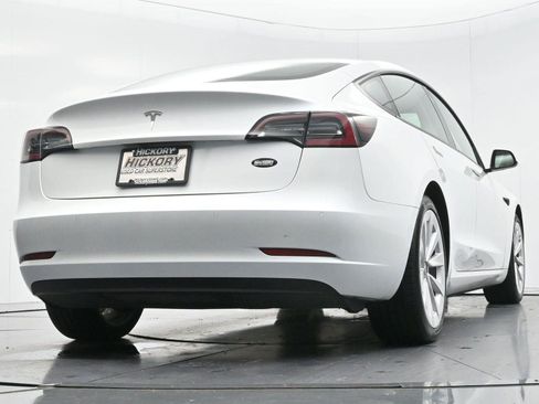 Used 2022 Tesla Model 3 RWD image 39