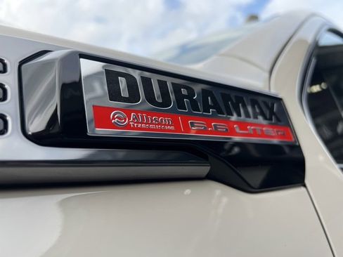 Used 2026 GMC Sierra 2500 AT4 w/ AT4 Premium Plus Package image 7