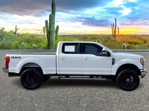 Used 2019 Ford F250 Lariat image 8