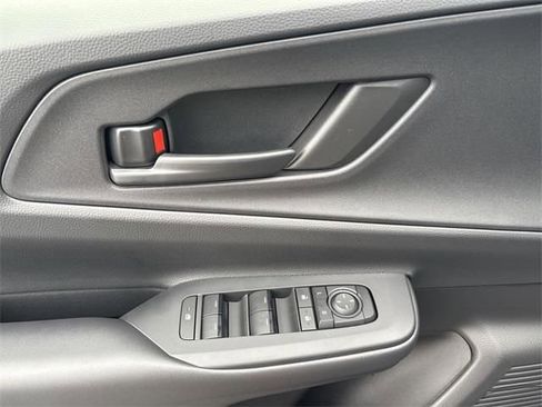 New 2026 Toyota Prius Plug-In Hybrid FWD image 14