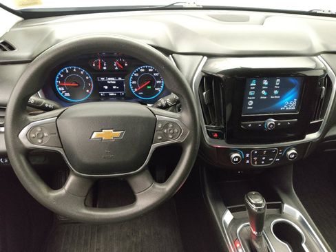 Used 2019 Chevrolet Traverse LS FWD image 22