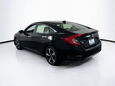 Used 2018 Honda Civic Touring image 7