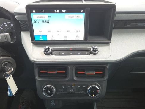 Certified 2022 Ford Maverick XLT image 27