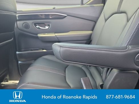 Used 2023 Honda Pilot EX-L image 27