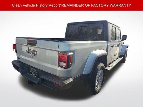 Used 2023 Jeep Gladiator Sport AWD/4WD image 3
