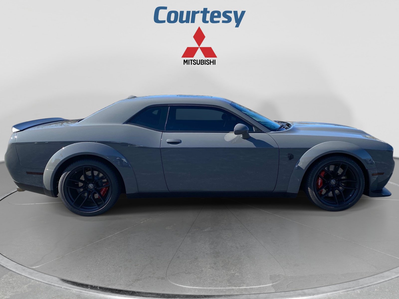 Used 2023 Dodge Challenger SRT Hellcat RWD image 7