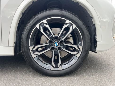 Used 2023 BMW X1 xDrive28i w/ Premium Package AWD/4WD image 3