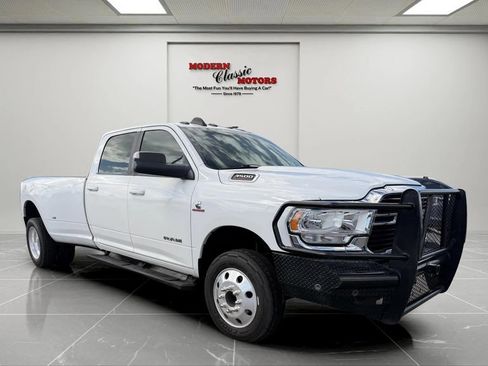Used 2020 RAM 3500 Big Horn image 1