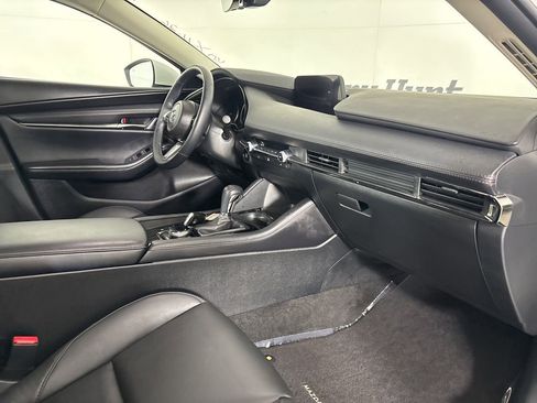 Used 2025 MAZDA MAZDA3 s image 31