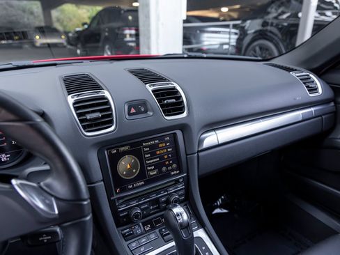 Used 2014 Porsche Boxster RWD image 46