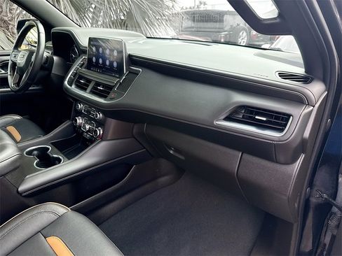 Used 2021 GMC Yukon AT4 w/ Technology Package image 34