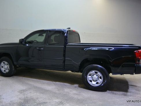 Used 2020 Toyota Tacoma SR image 23