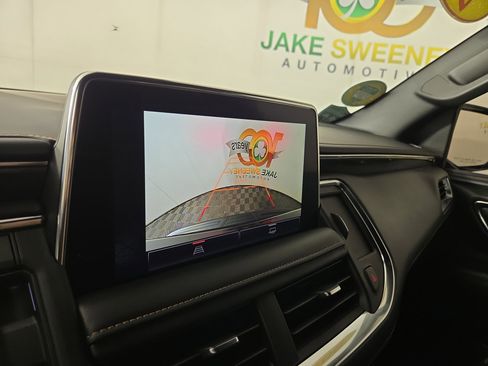 Certified 2023 GMC Yukon XL AT4 AWD/4WD image 22
