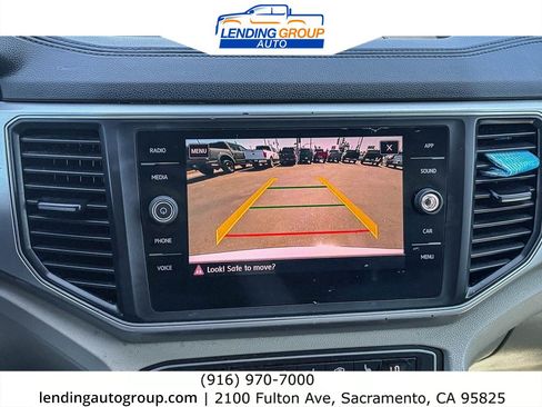 Used 2018 Volkswagen Atlas SE FWD image 24