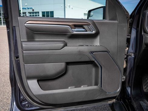 Used 2023 Chevrolet Silverado 1500 RST w/ Z71 Off-Road Package image 20